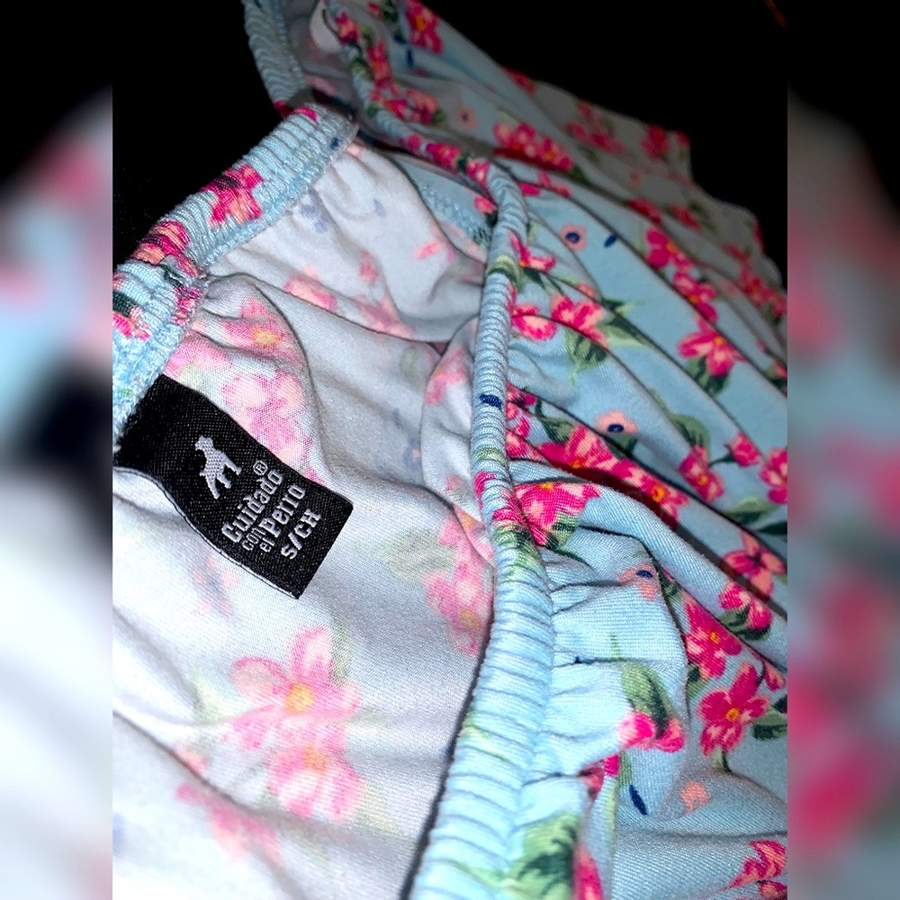 Cuidado con el perro:cute off the shoulders Flowey flower top